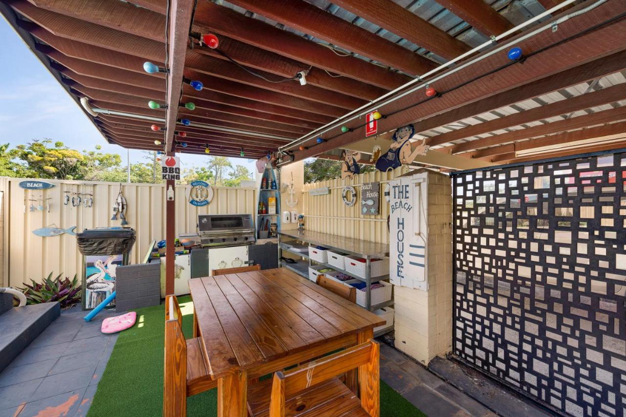 Bundaberg Coral Villa Motor Inn Exteriör bild