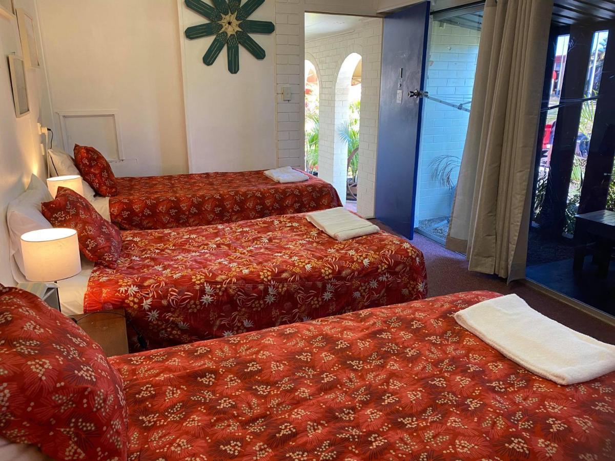 Bundaberg Coral Villa Motor Inn Exteriör bild