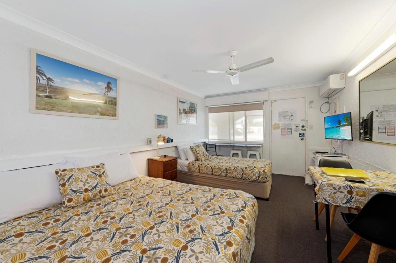 Bundaberg Coral Villa Motor Inn Exteriör bild