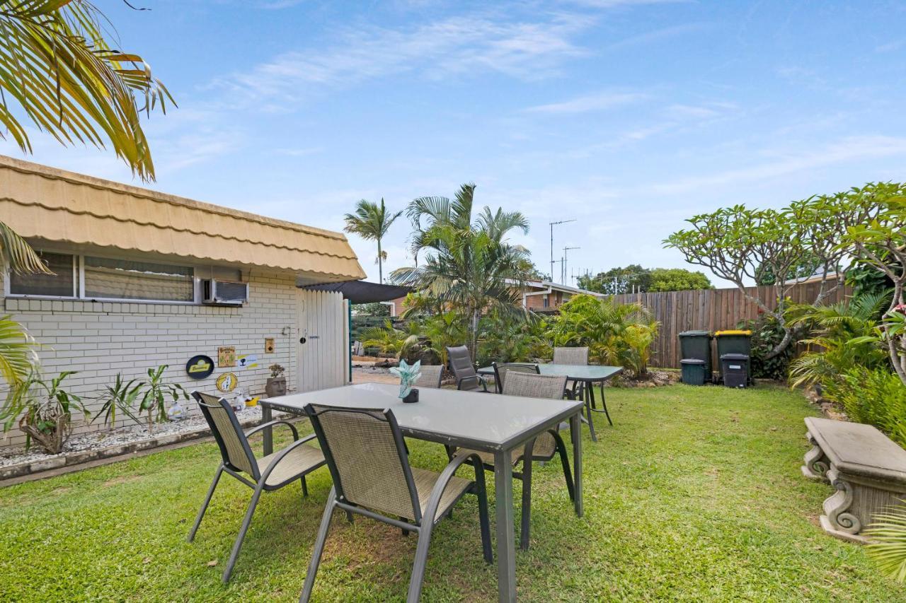 Bundaberg Coral Villa Motor Inn Exteriör bild