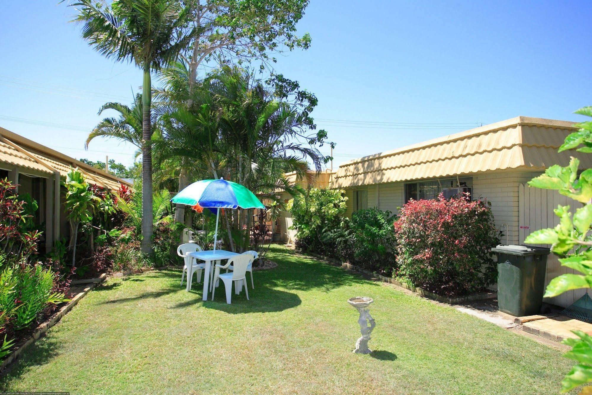 Bundaberg Coral Villa Motor Inn Exteriör bild